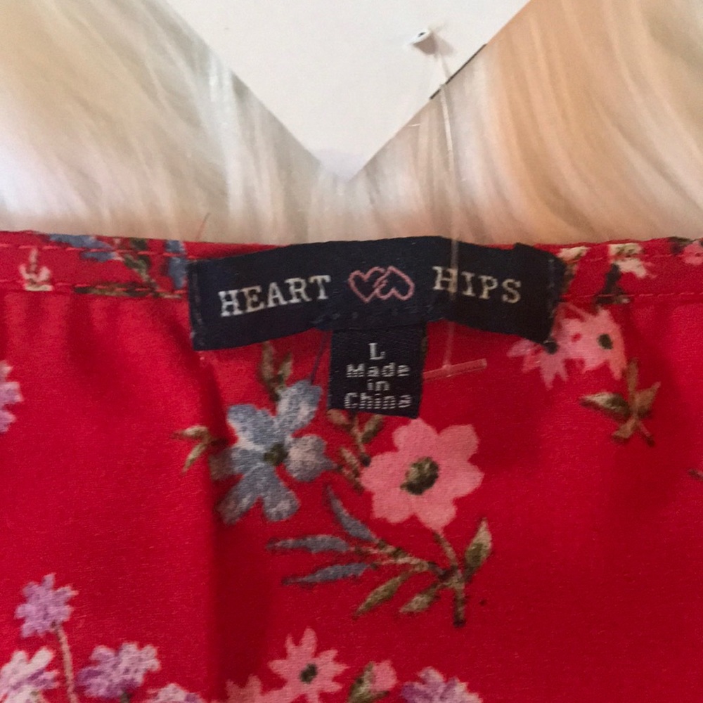 Heart Hips Girls sz Large Top - Picture 2 of 5